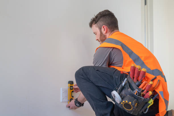 Best Licensed Electrician  in Winlock, WA